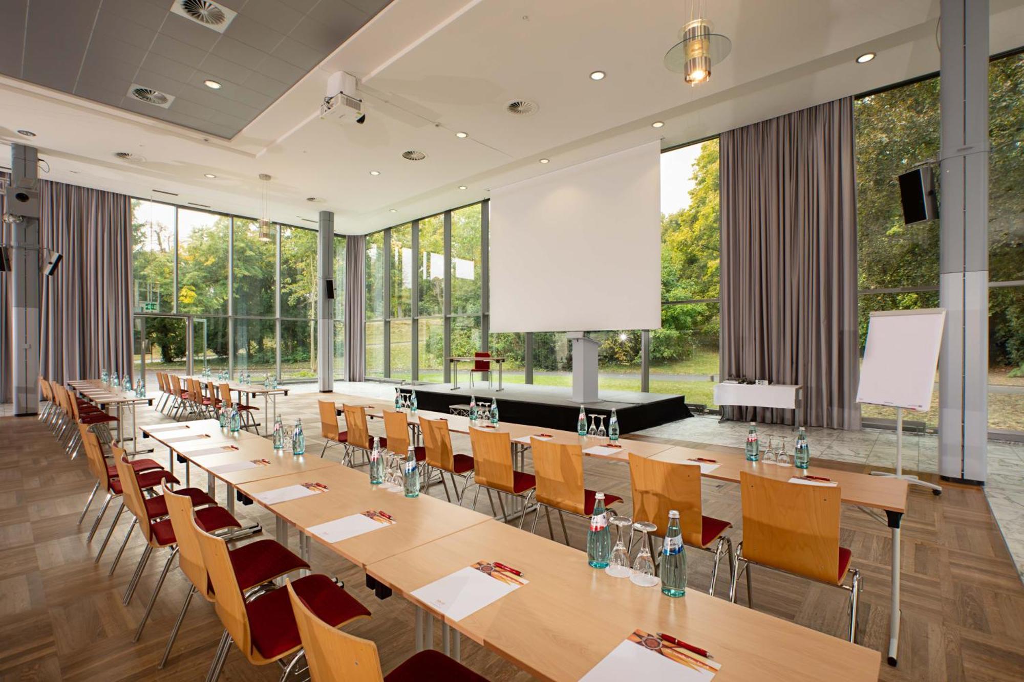 Dolce By Wyndham Bad Nauheim Hotel Ngoại thất bức ảnh
